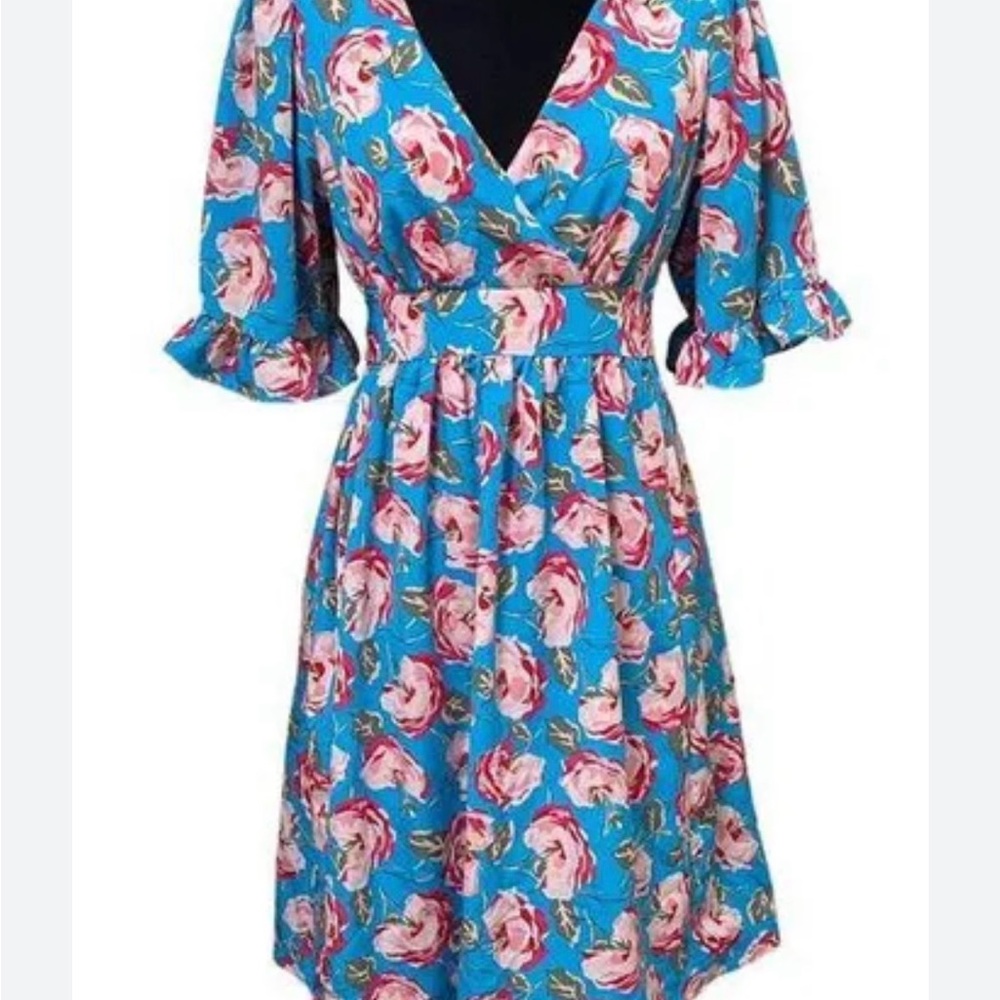 Lovely Betsy Johnson Dress